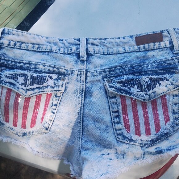 Rivalry Threads Pants - Rock rival shorts